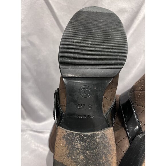 Chanel Coco Brown Matelasse Shearling Cap Toe Boots w Black Straps Silver Buckle - Picture 9 of 10